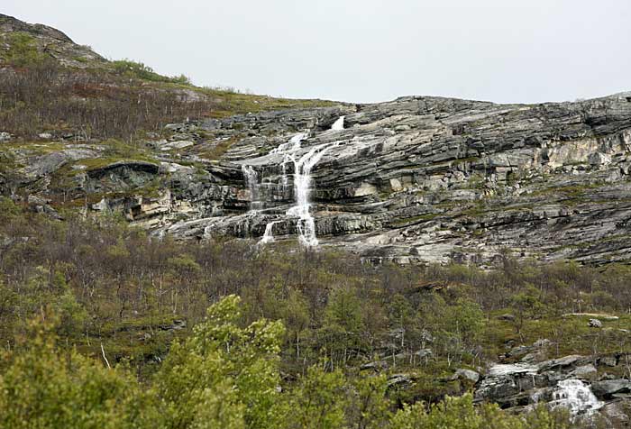 Koskimaisema