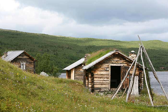 Kirkkomajat