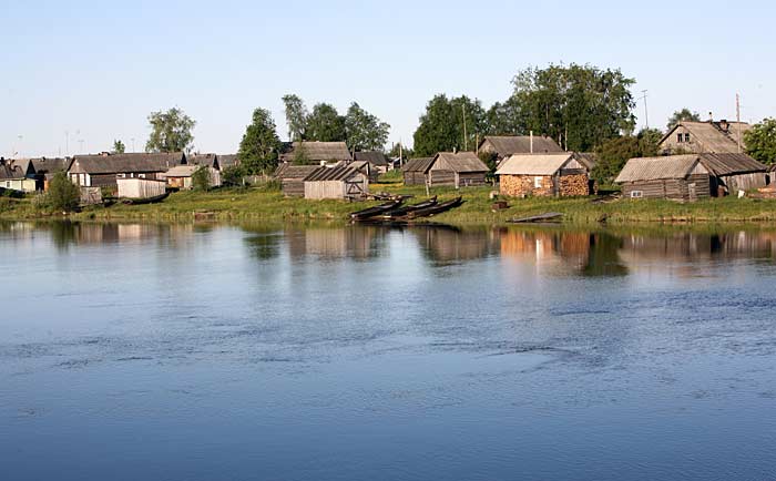 Vastarannan talot ja sauna